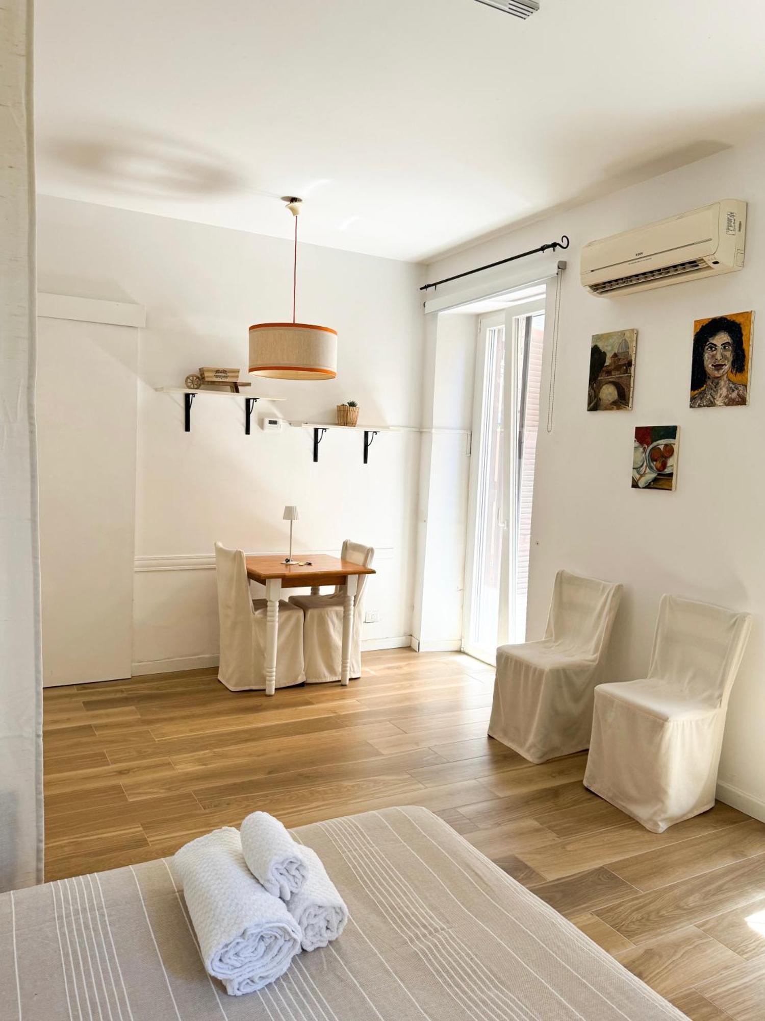 New - Vatican Viola Apartamento *